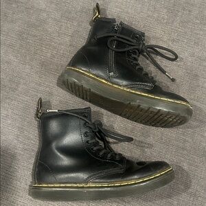 Dr. Martens Black Kids Boots size US 1